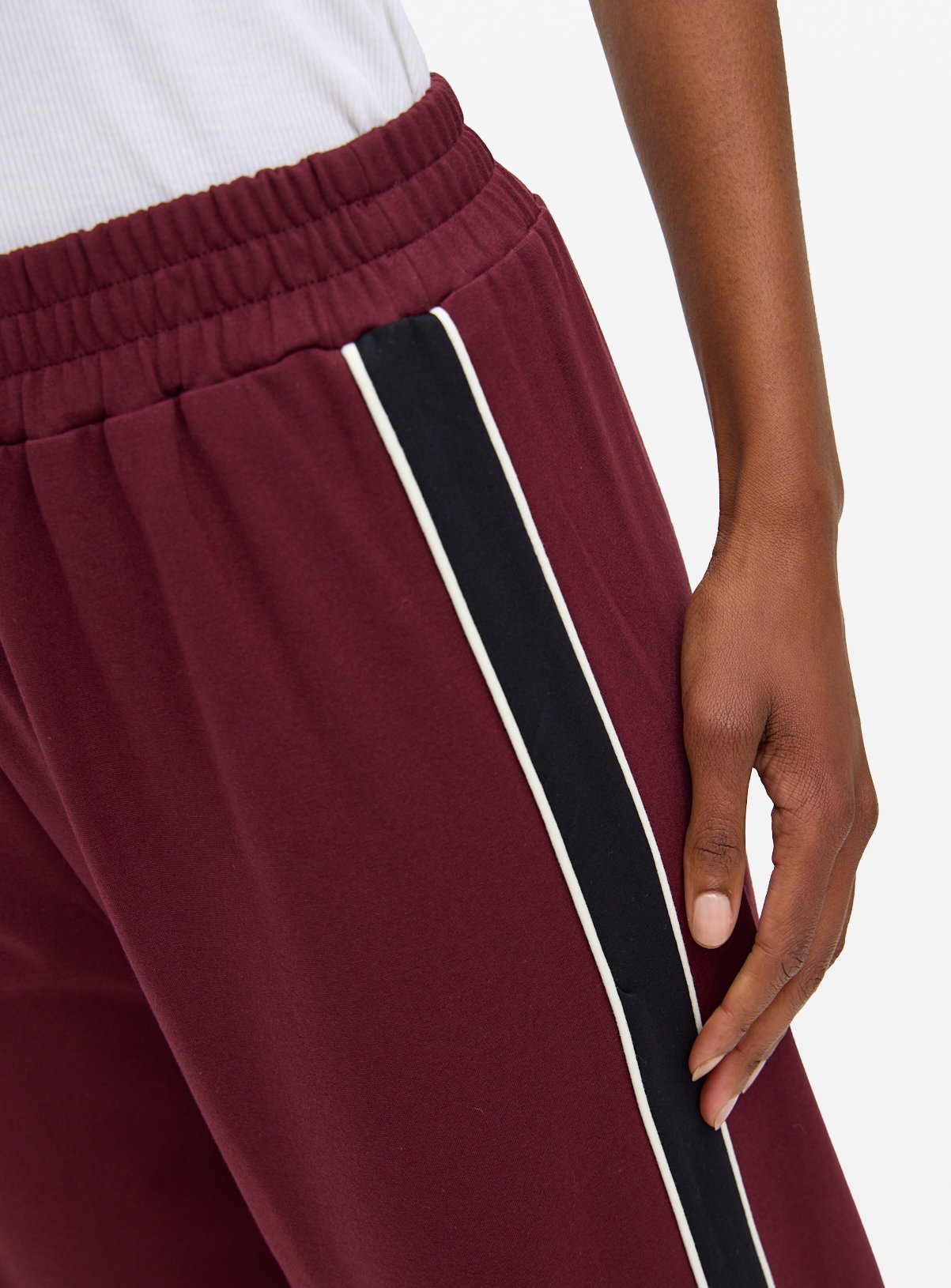 Burgundy Wide Leg Side Stripe Ponte Trousers 14 - Image 3 thumbnail